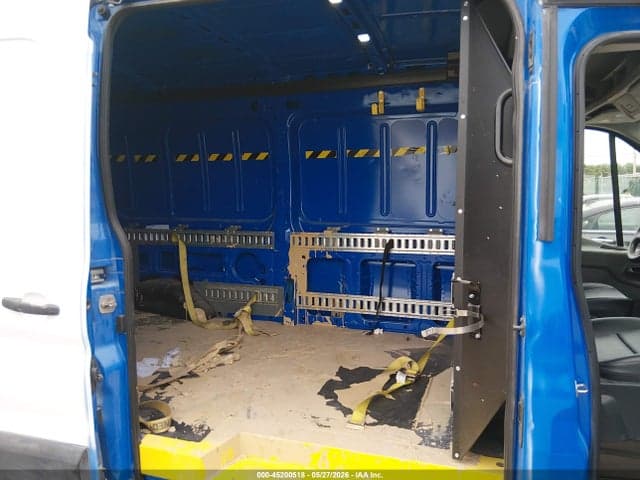 2023 FORD TRANSIT-250 8