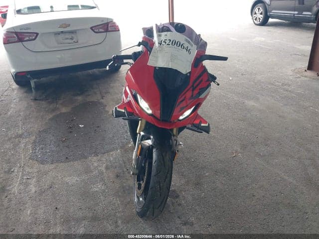 2024 BMW S 1000 RR 5
