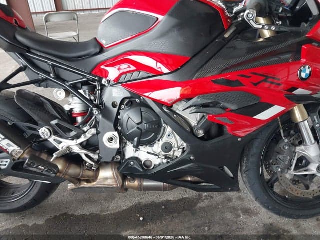 2024 BMW S 1000 RR 8