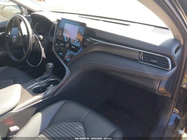 2022 TOYOTA CAMRY SE 5