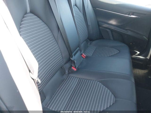 2022 TOYOTA CAMRY SE 8