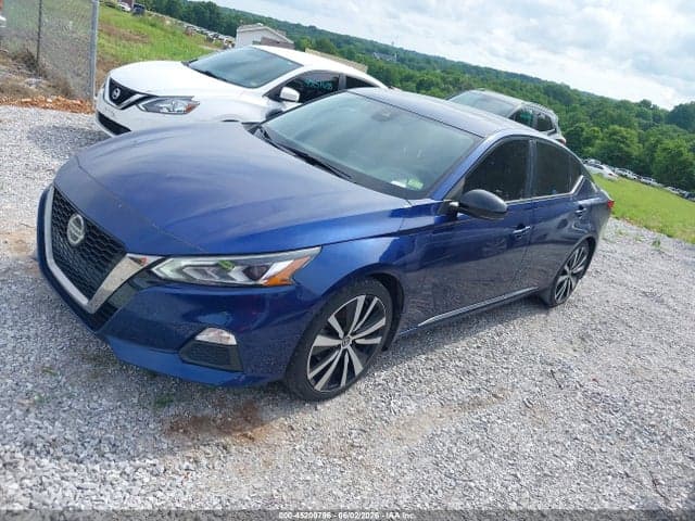 2020 NISSAN ALTIMA SR FWD 2
