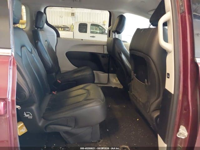 2017 CHRYSLER PACIFICA TOURING-L 8