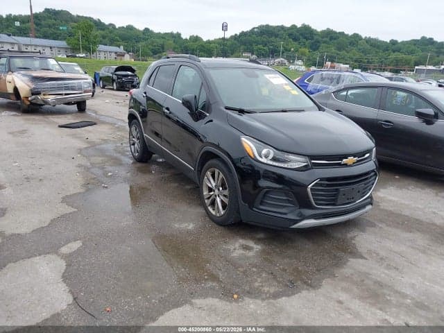 2020 CHEVROLET TRAX FWD LT - 1