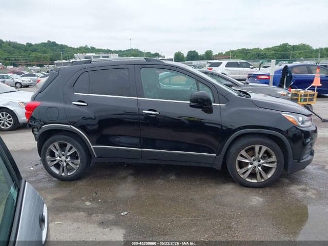 2020 CHEVROLET TRAX FWD LT 14