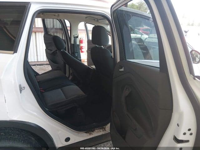 2017 FORD ESCAPE SE 8