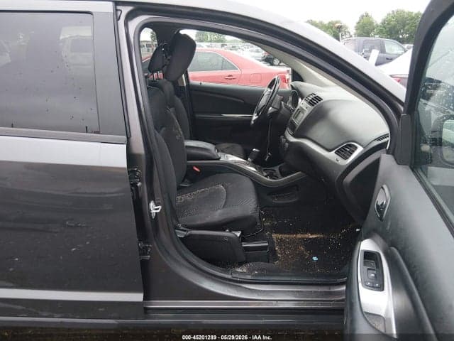 2018 DODGE JOURNEY SE 5