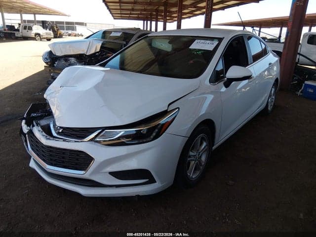 2018 CHEVROLET CRUZE LT AUTO 2