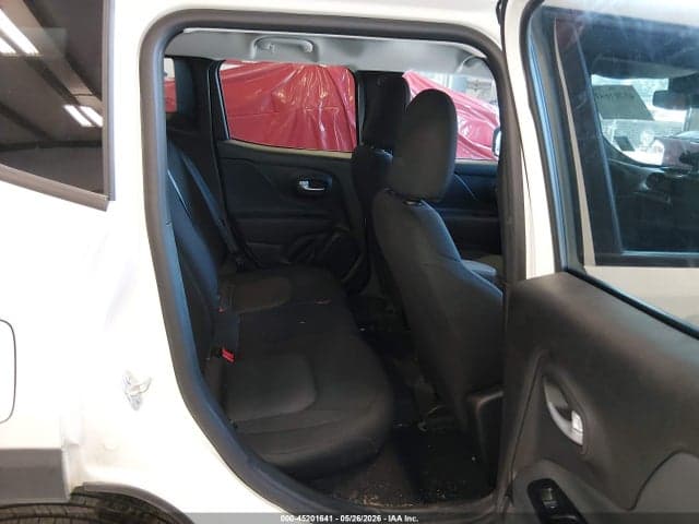 2023 JEEP RENEGADE LATITUDE 4X4 8