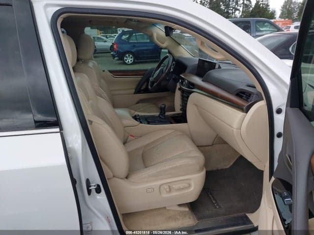 2017 LEXUS LX 570 5