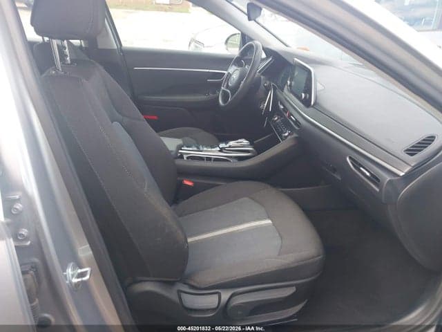 2021 HYUNDAI SONATA SE 5
