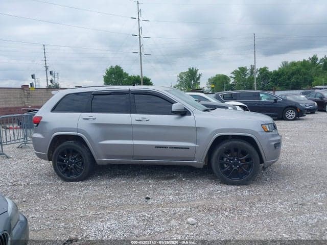 2018 JEEP GRAND CHEROKEE ALTITUDE 4X2 13