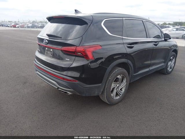 2021 HYUNDAI SANTA FE SE 4