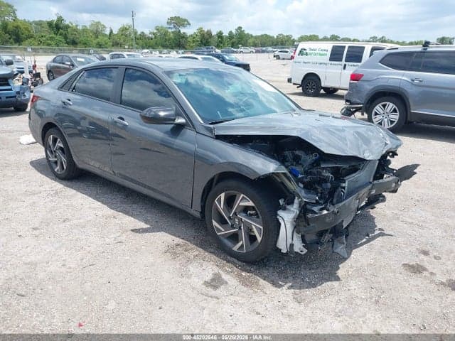 2025 HYUNDAI ELANTRA SEL SPORT - 1