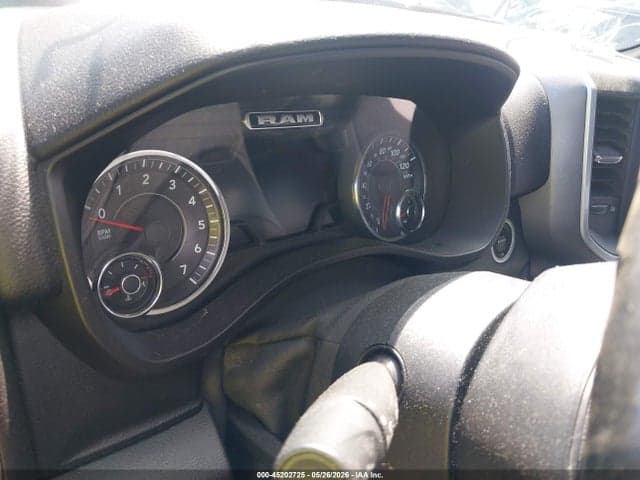 2021 RAM 1500 BIG HORN 4X4 5'7 BOX 7