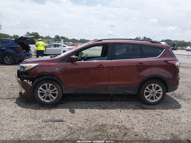 2018 FORD ESCAPE SE 15
