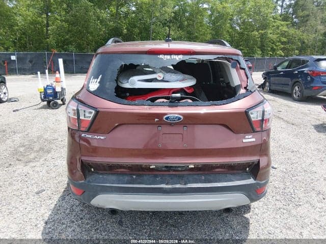2018 FORD ESCAPE SE 17