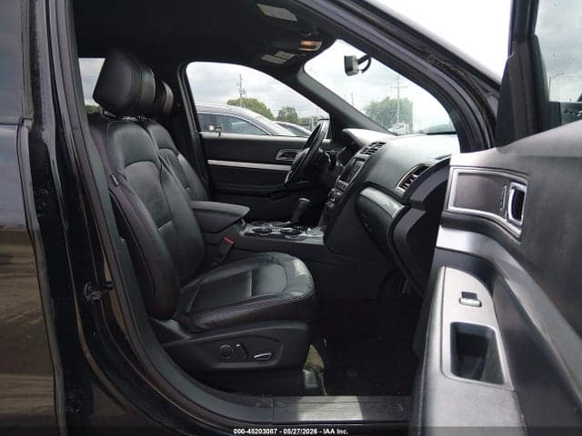 2017 FORD EXPLORER XLT 5