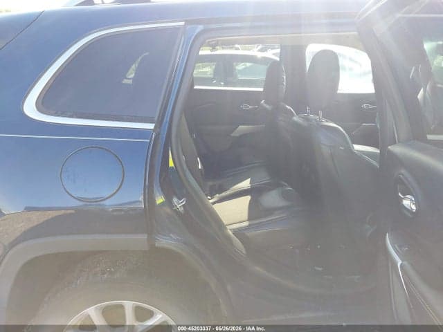 2018 JEEP CHEROKEE LATITUDE PLUS 8