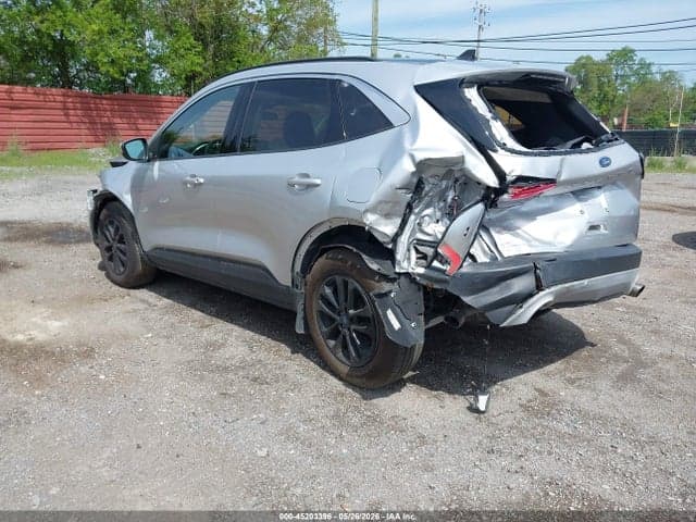 2020 FORD ESCAPE SE 3