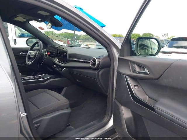 2026 CHEVROLET EQUINOX FWD LT 5
