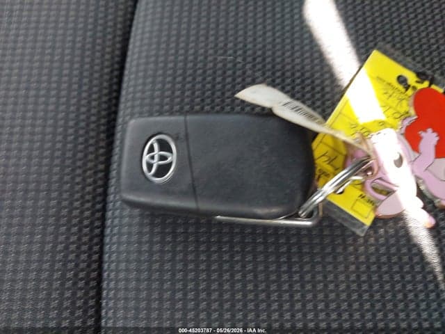 2020 TOYOTA RAV4 LE 11