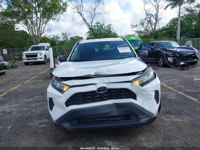 2020 TOYOTA RAV4 LE 6