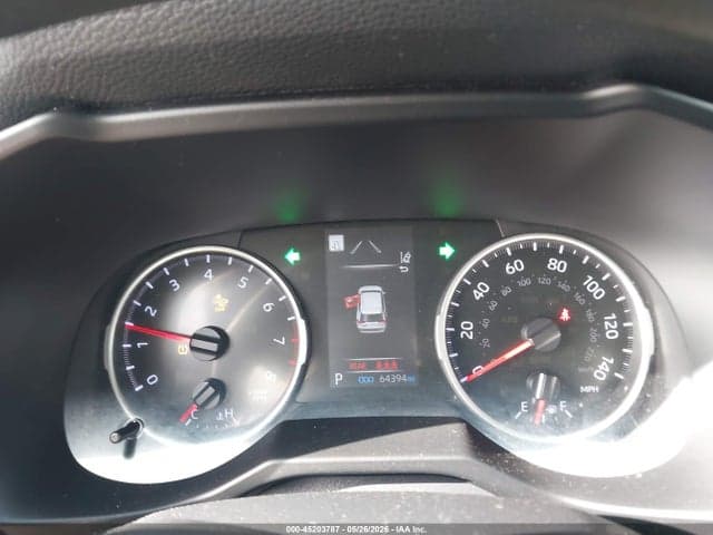 2020 TOYOTA RAV4 LE 7