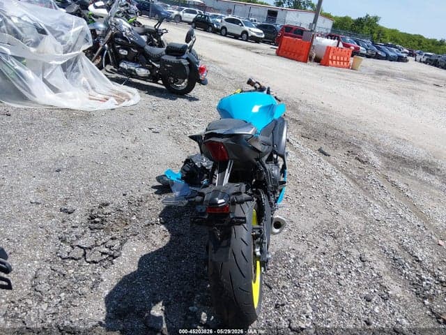 2026 YAMAHA YZFR7 6