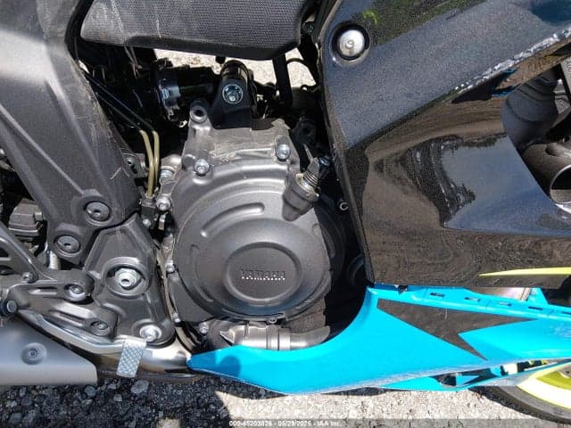 2026 YAMAHA YZFR7 8