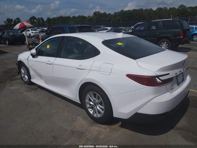 2025 TOYOTA CAMRY LE 3