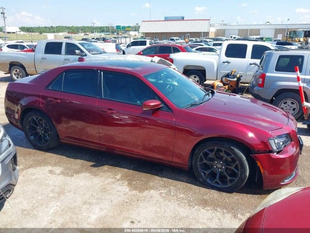 2019 CHRYSLER 300 300S 14