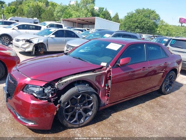 2019 CHRYSLER 300 300S 15