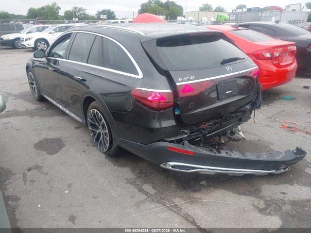 2025 MERCEDES-BENZ E 450 4MATIC 3
