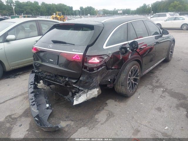 2025 MERCEDES-BENZ E 450 4MATIC 4
