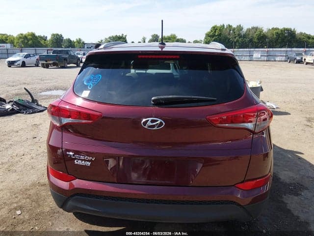 2017 HYUNDAI TUCSON SE 17