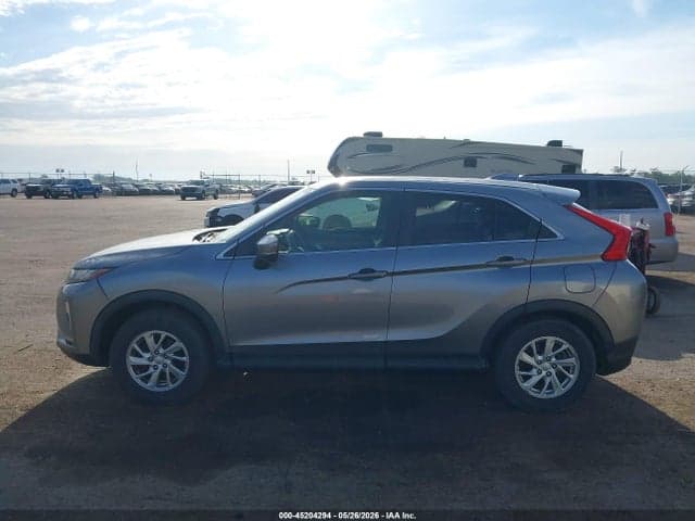 2019 MITSUBISHI ECLIPSE CROSS ES 14