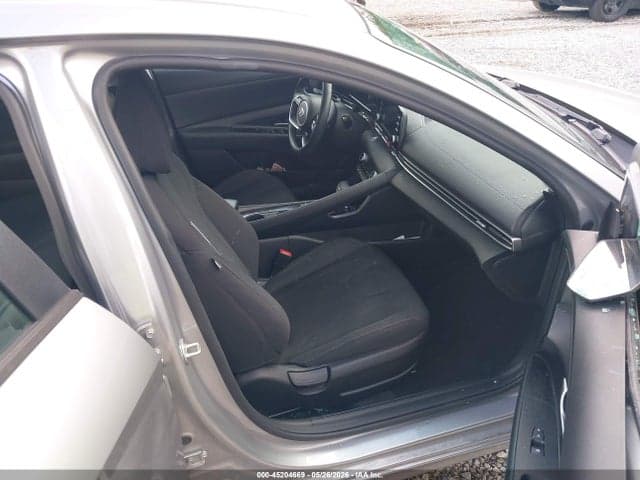 2021 HYUNDAI ELANTRA SEL 5