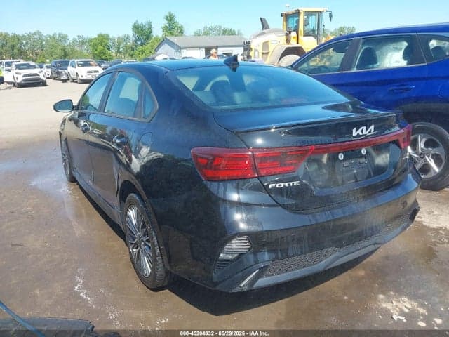 2024 KIA FORTE GT-LINE 3