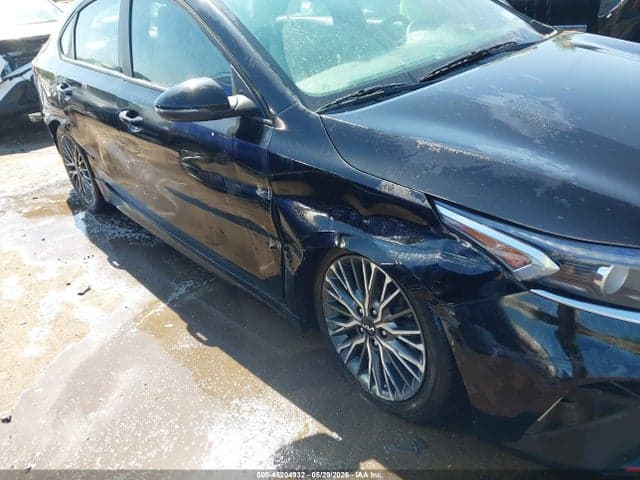 2024 KIA FORTE GT-LINE 6