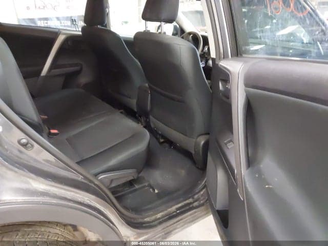 2017 TOYOTA RAV4 LE 8