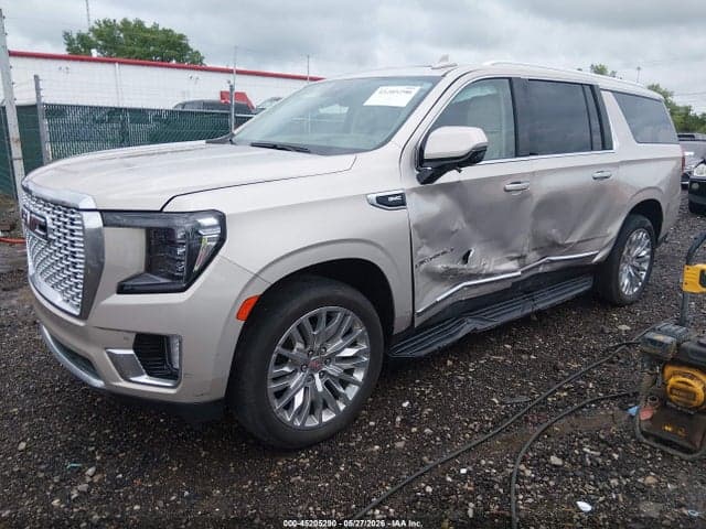 2023 GMC YUKON XL 4WD DENALI 2