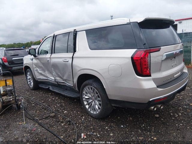 2023 GMC YUKON XL 4WD DENALI 3