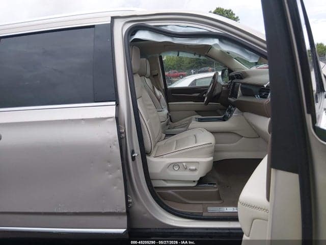 2023 GMC YUKON XL 4WD DENALI 5