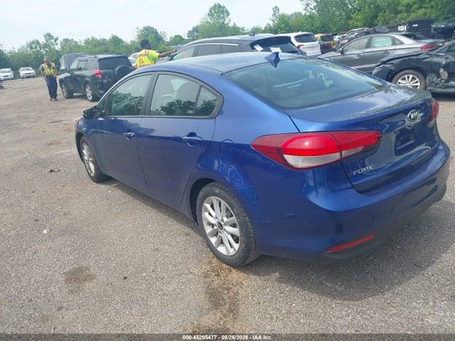 2017 KIA FORTE LX 3