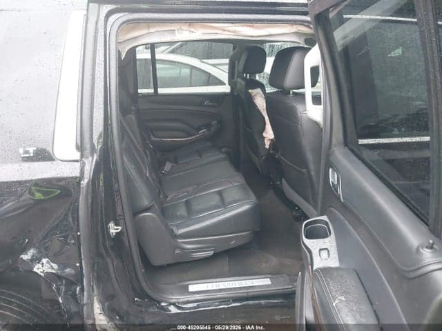 2018 CHEVROLET SUBURBAN LT 8