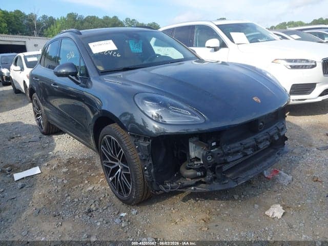 2024 PORSCHE MACAN T