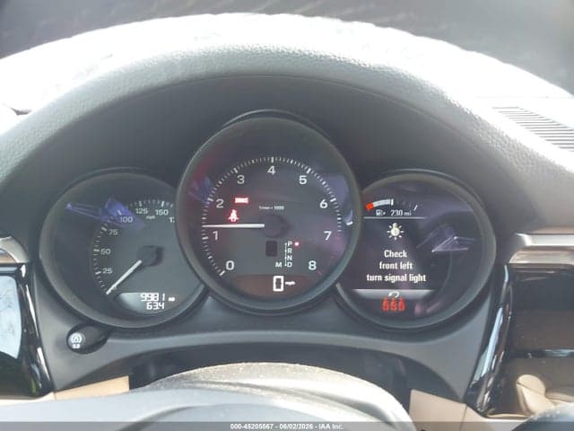 2024 PORSCHE MACAN T 7