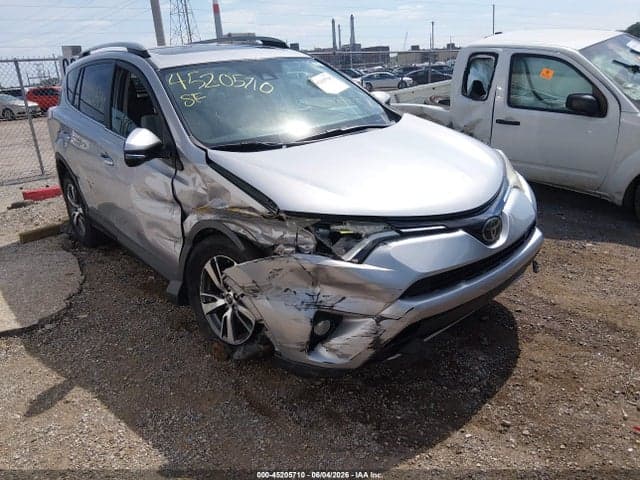 2018 TOYOTA RAV4 XLE 1