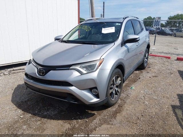 2018 TOYOTA RAV4 XLE 2